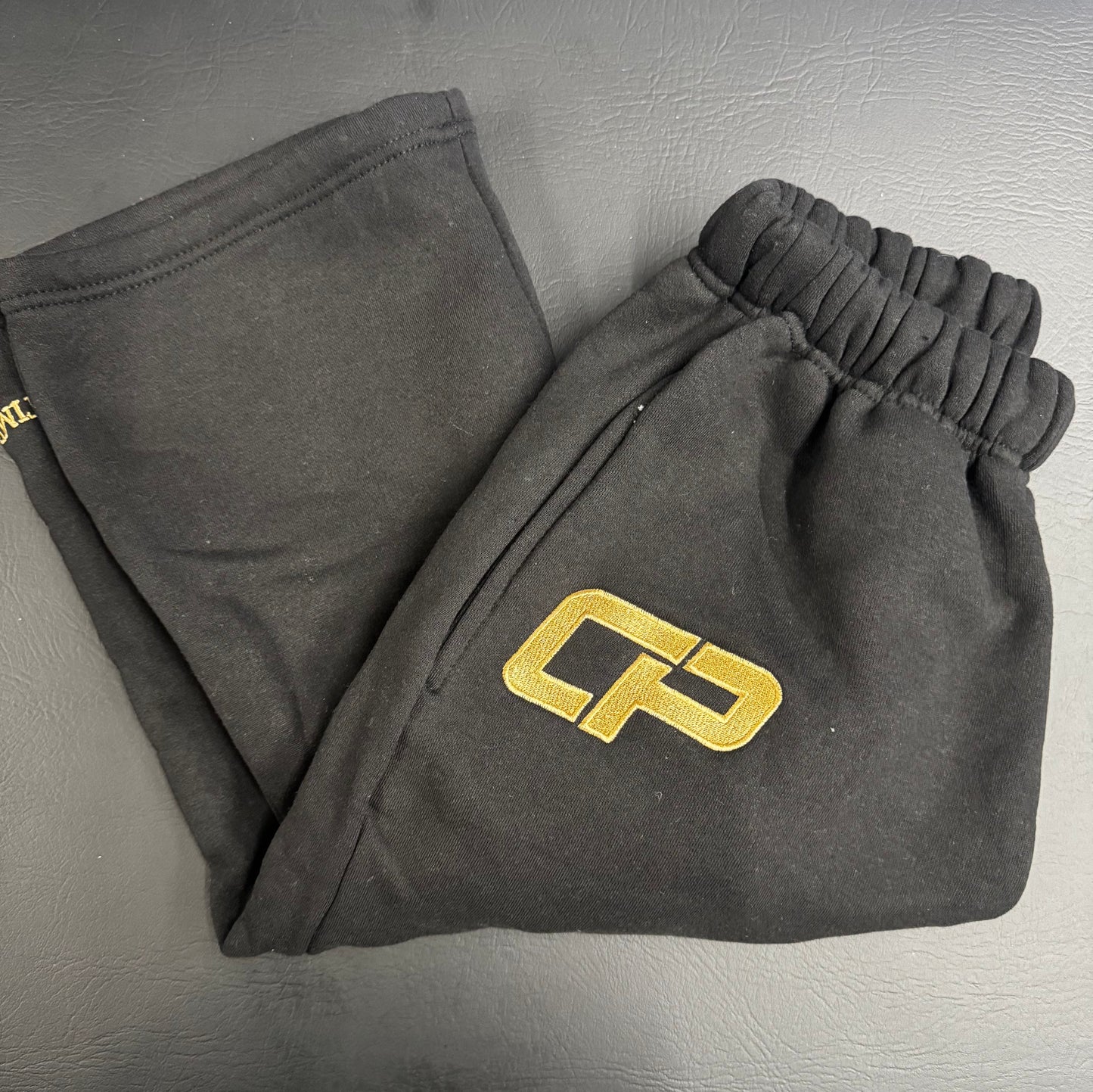 CP Three-Quarter pants